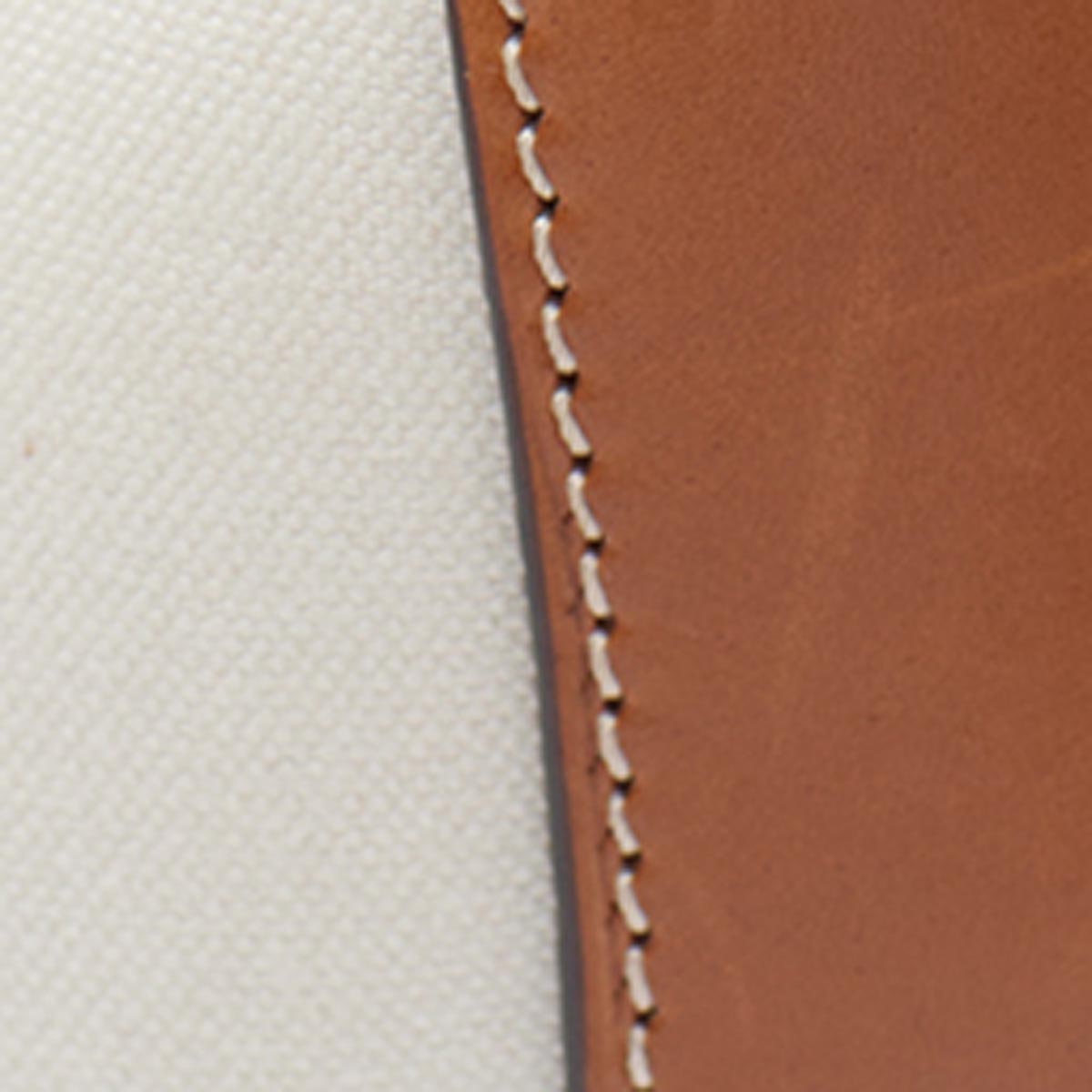 Oskan Moon Bag