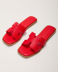 Gordy Flat Sandal