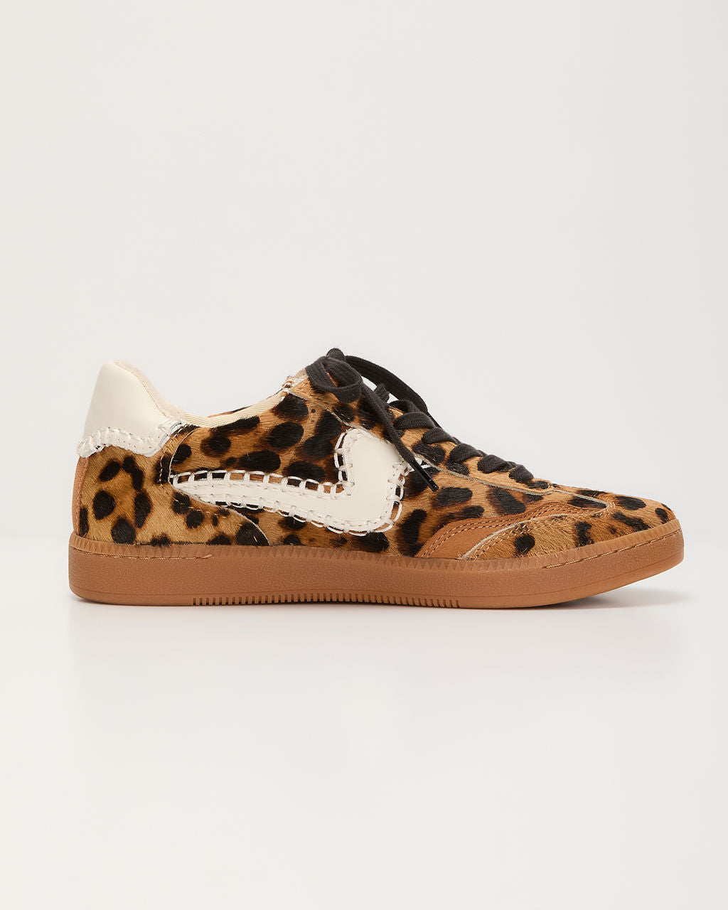 Right Catch Sneakers