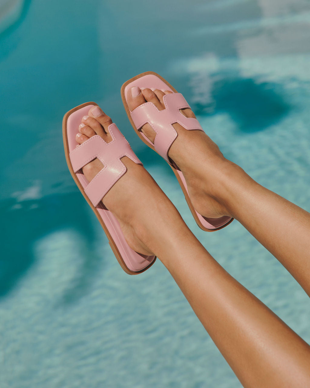 Gordy Flat Sandal