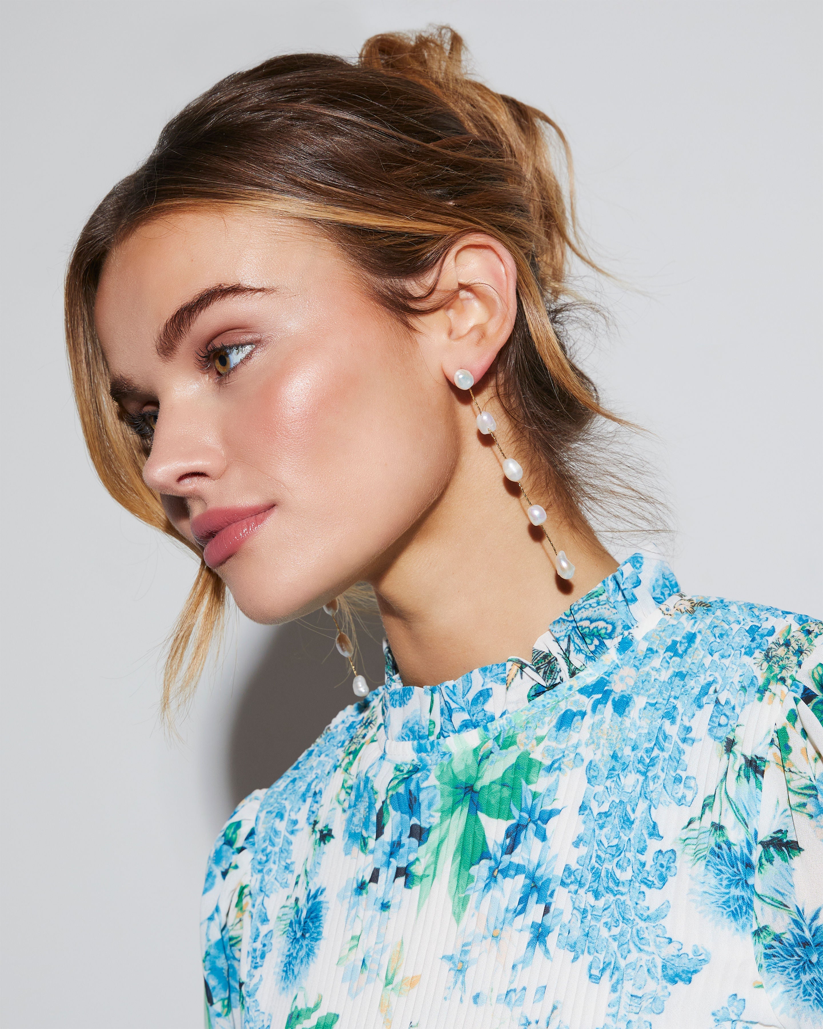 Quinn Pearl Drop Earrings